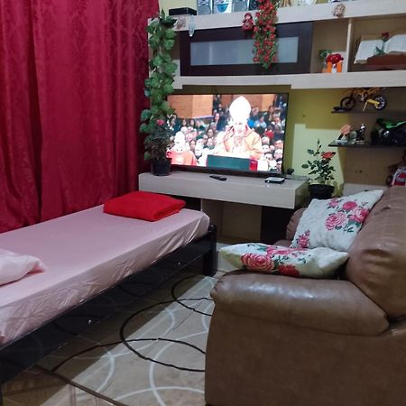 Casa Da Tia La Preco Unico Pela Casa Inteira, Cabem Ate 6 Pessoas Proximo Ao Santuario De Aparecida Vila Aparecida  Exterior foto
