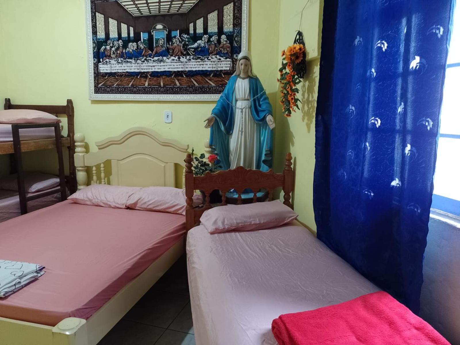 Casa Da Tia La Preco Unico Pela Casa Inteira, Cabem Ate 6 Pessoas Proximo Ao Santuario De Aparecida Vila Aparecida  Exterior foto